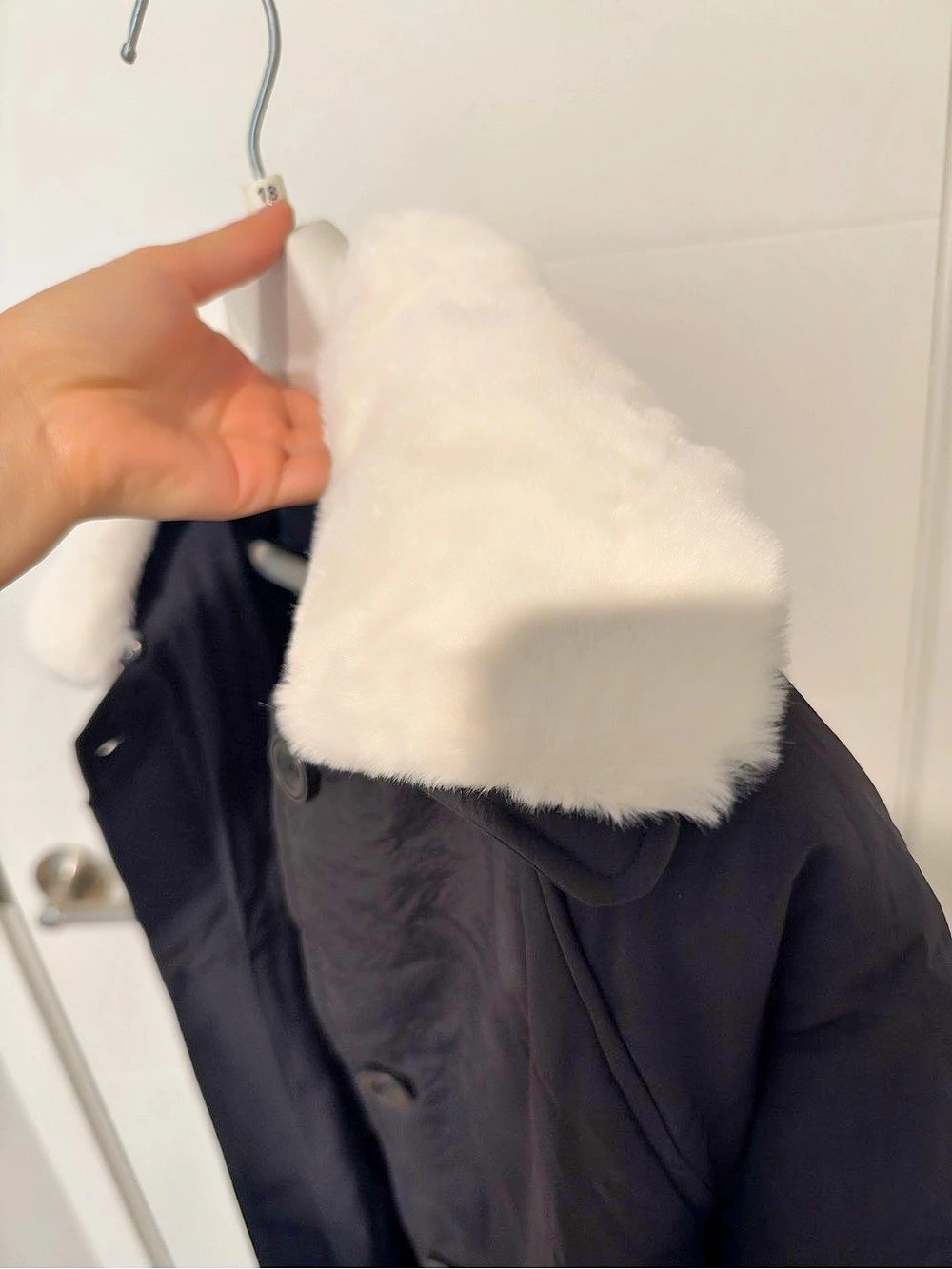 Black Faux-Fur Collar Puffer Coat - Picture 8 of 8